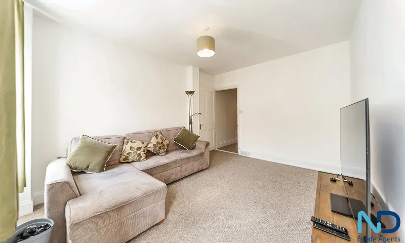 St Helier - Two Bedroom House with Patio Garden, St Helier — photo 5 of 5