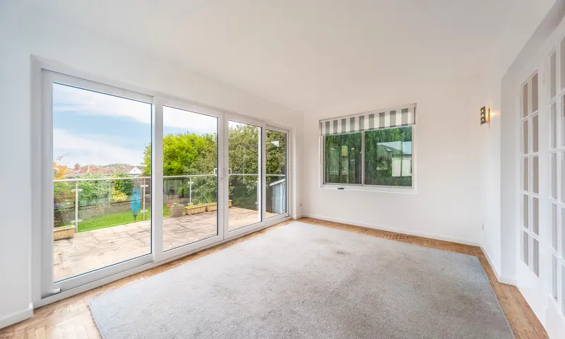 St Brelade - Three Bedroom Bungalow with Garden, Garage, Ample Parking & Approved building permission, St Brelade — photo 6 of 43