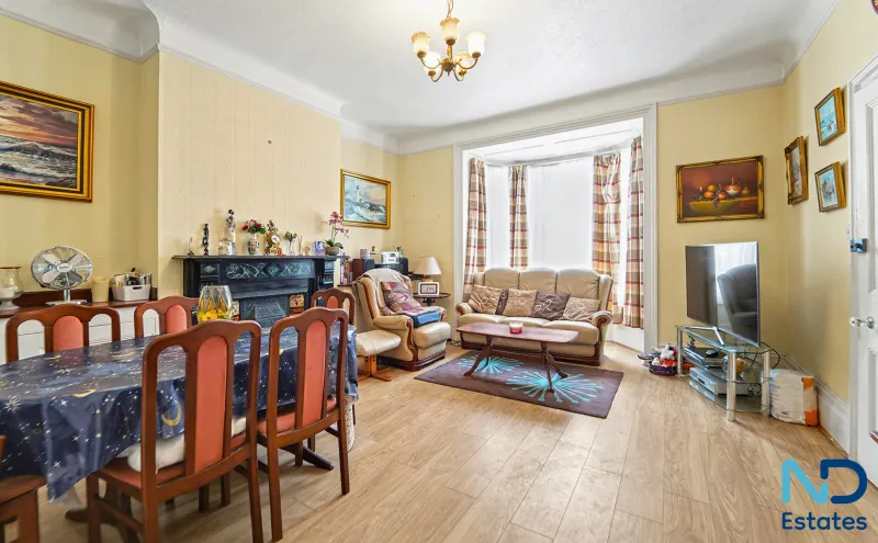 St Helier - Four Bedroom House with Garden, St Helier — photo 5 of 5