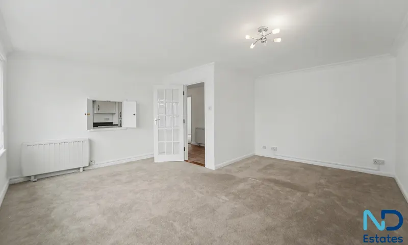 St Brelade - Two Bedroom Apartment with Garage, St Brelade — photo 3 of 5
