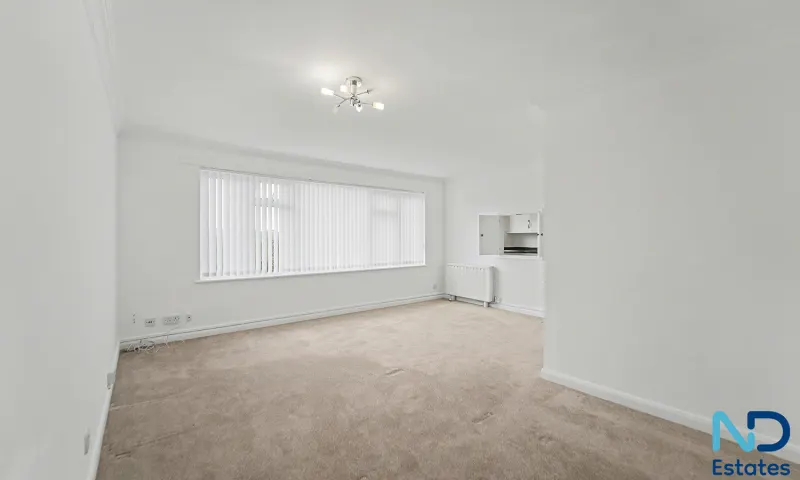St Brelade - Two Bedroom Apartment with Garage, St Brelade — photo 4 of 5