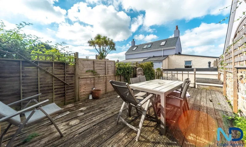 St Helier - Two Bedroom Cottage with Garden, St Helier — photo 2 of 22