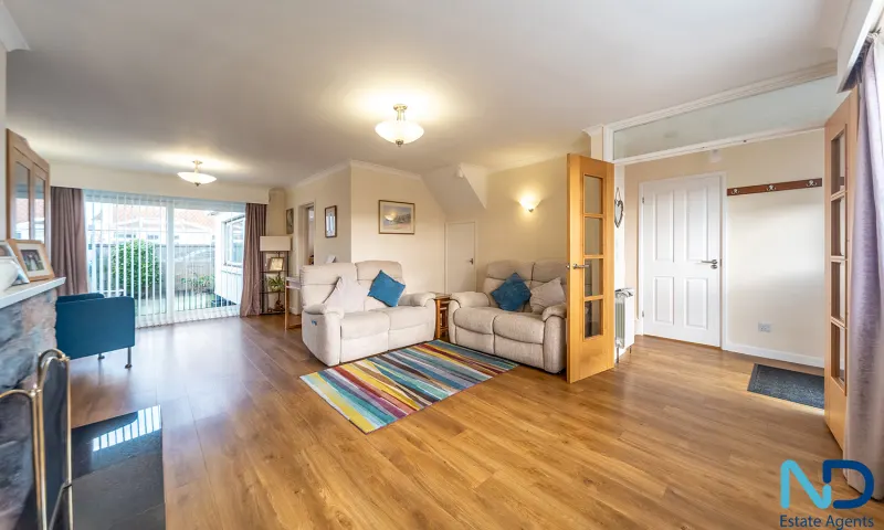 St Peter - Three Bedroom Home with Garden and Garage, St Peter — photo 3 of 5