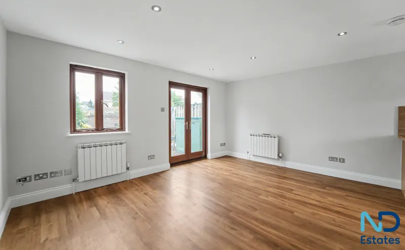 St Helier - One Bedroom Home with Study and Parking plus Garden, St Helier — photo 4 of 24
