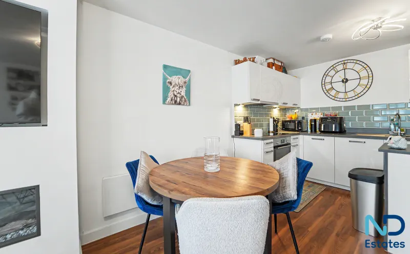 St Helier - One Bedroom Modern Town Apartment with Balcony, St Helier — photo 6 of 24