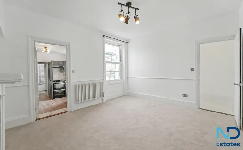 St Helier - 2/3 Bedroom split level Apartment with Private Garden, St Helier — photo 4 of 23