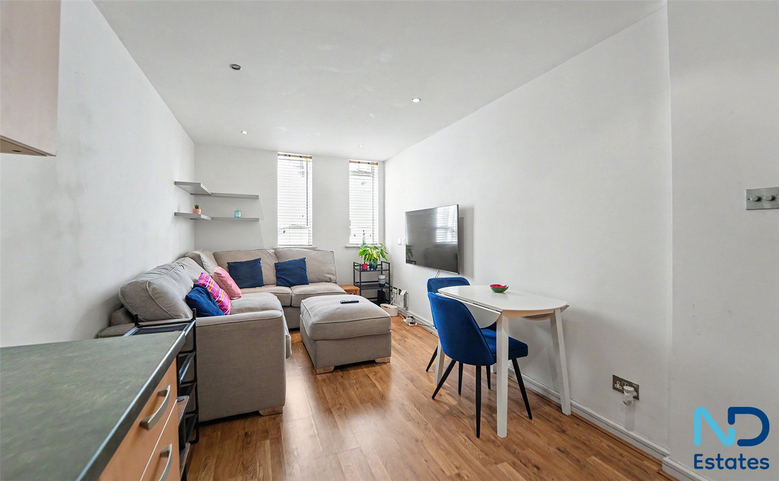 Apartment 2, The Playhouse 56-58, New Street, St. Helier, JE2 3TE, St Helier — photo 5 of 17