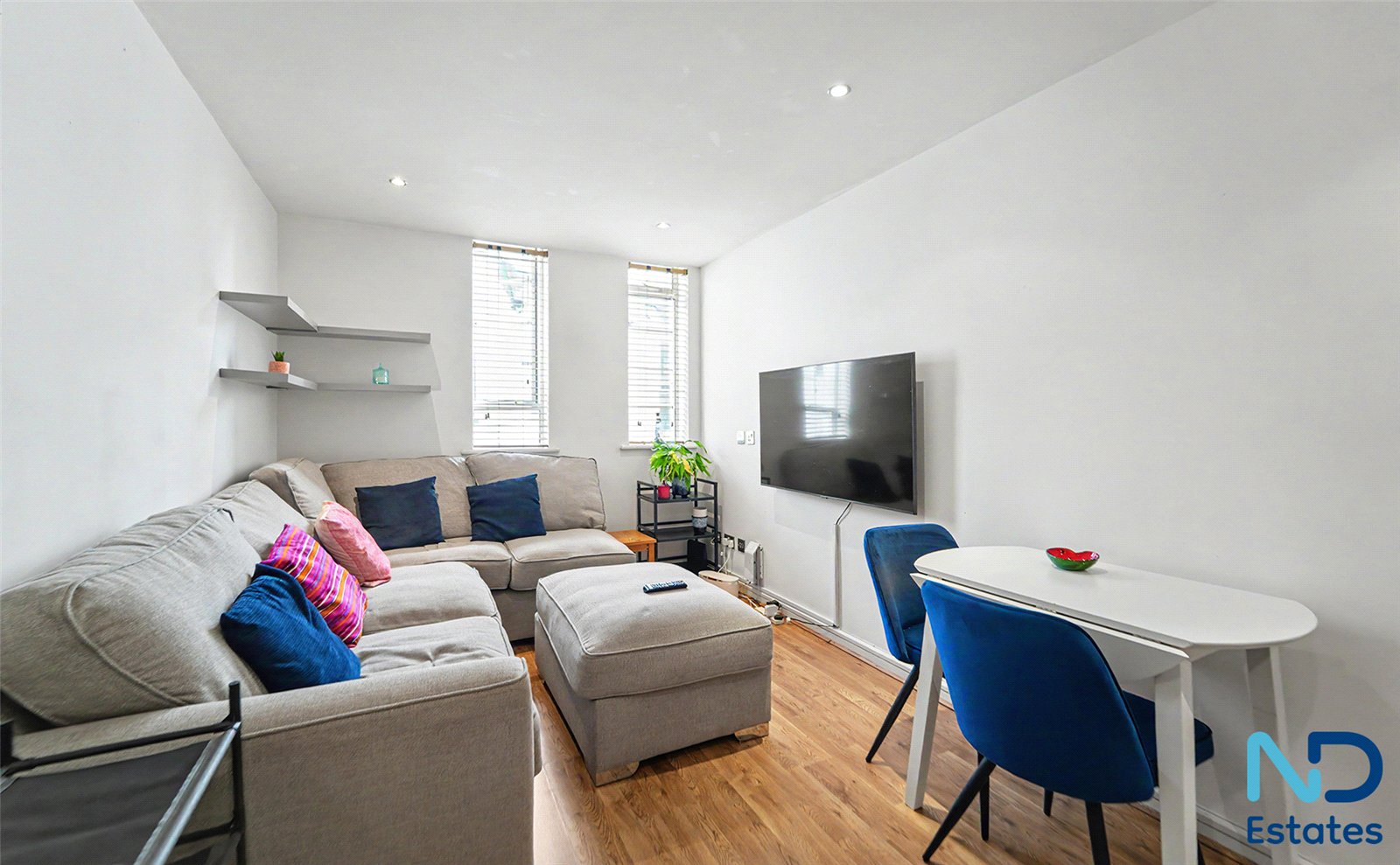 Apartment 2, The Playhouse 56-58, New Street, St. Helier, JE2 3TE, St Helier — photo 6 of 17