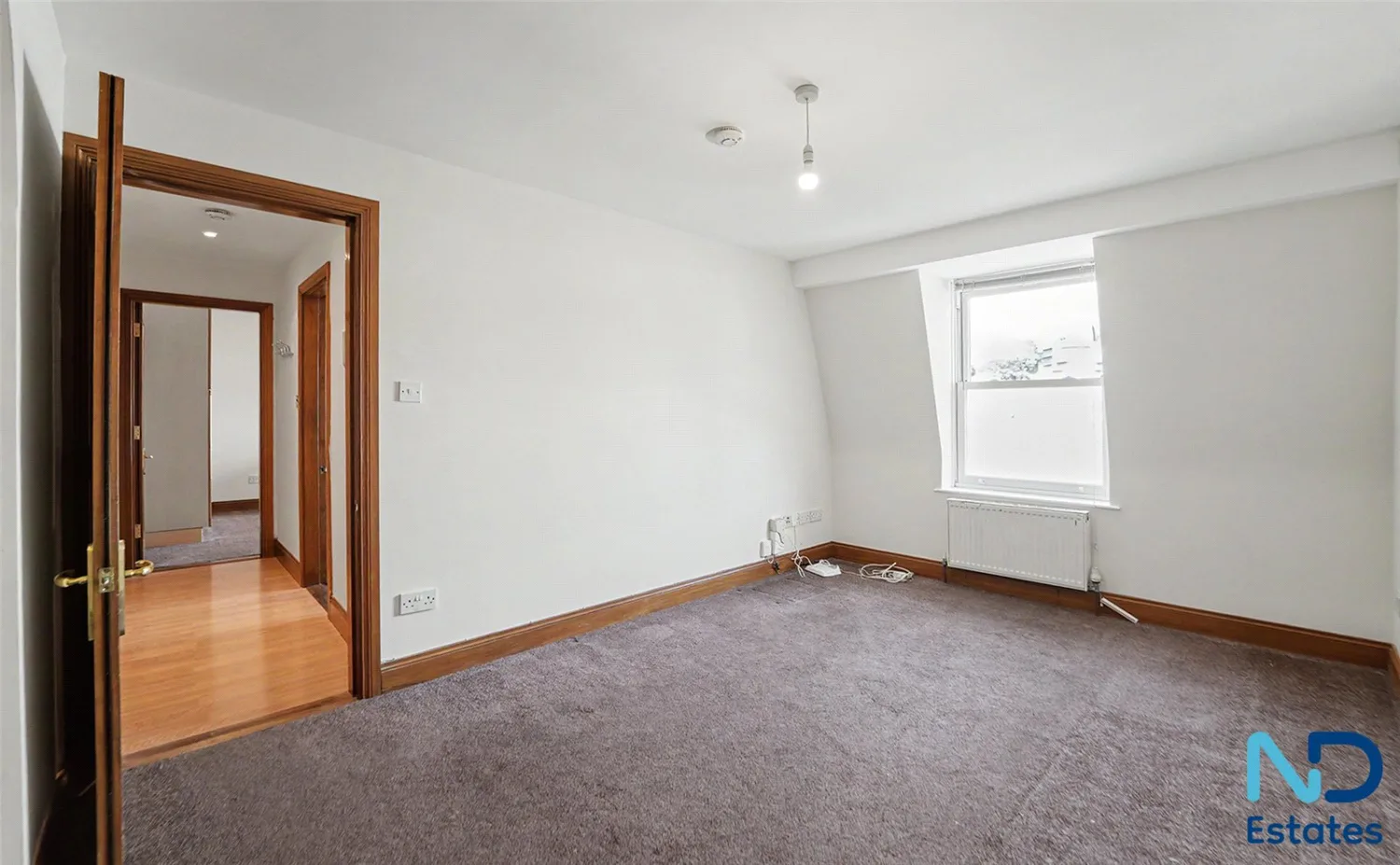 2 Bedroom Apartment with Parking, St Helier — photo 3 of 18